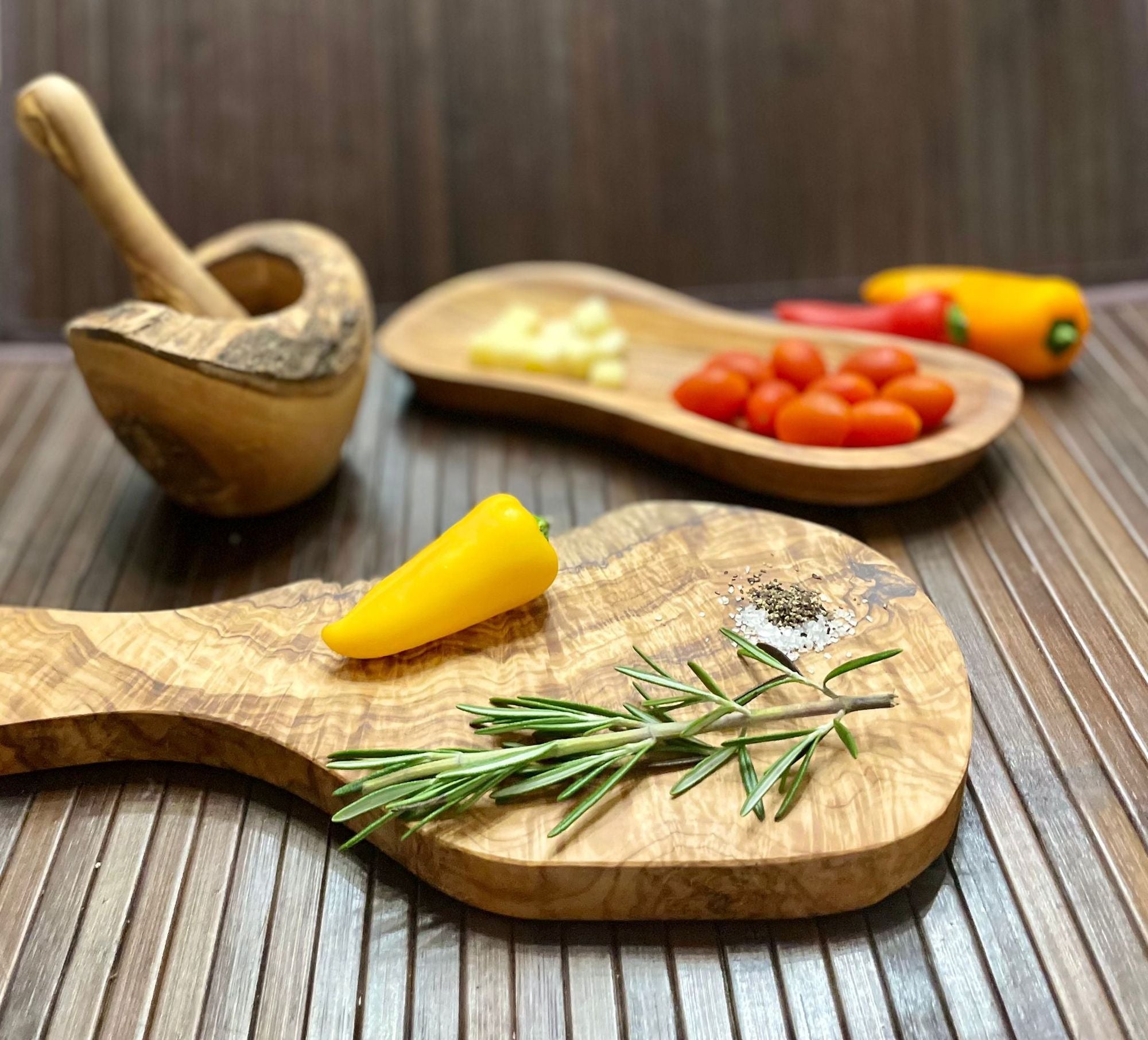 25-Piece Mediterranean Olive Wood Kitchen Set – product view 2 of 9